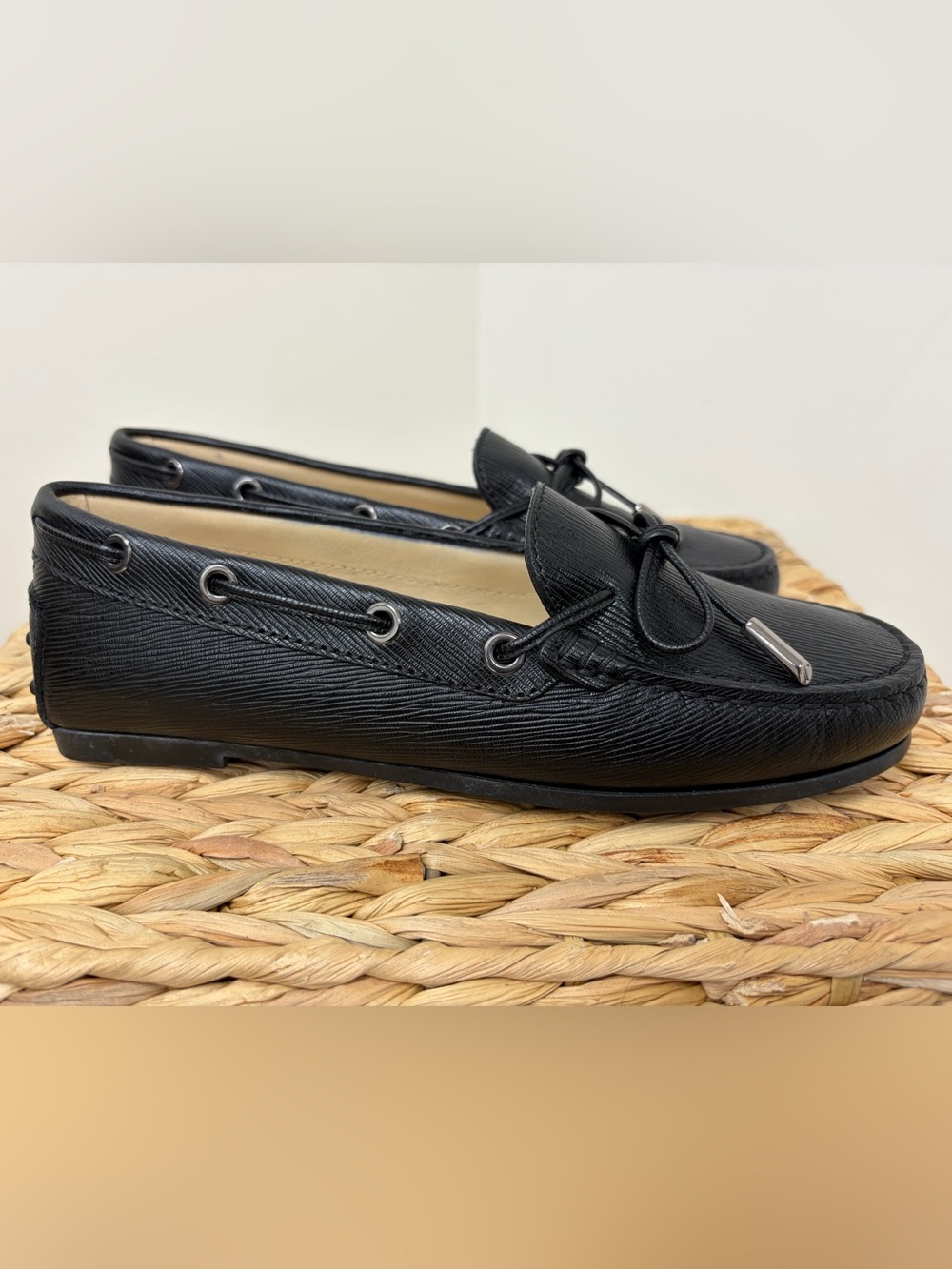 Tod's Black Textured Leather Driving Loafers with Bow Accent